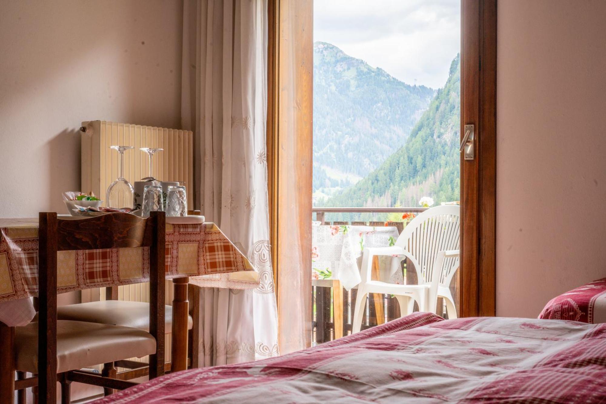 Cesa Cherpei - Dog Friendly Campitello di Fassa Dış mekan fotoğraf